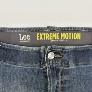 Lee Mens Blue Extreme Motion Straight Fit Medium Wash Tapered Jeans Size 48x29